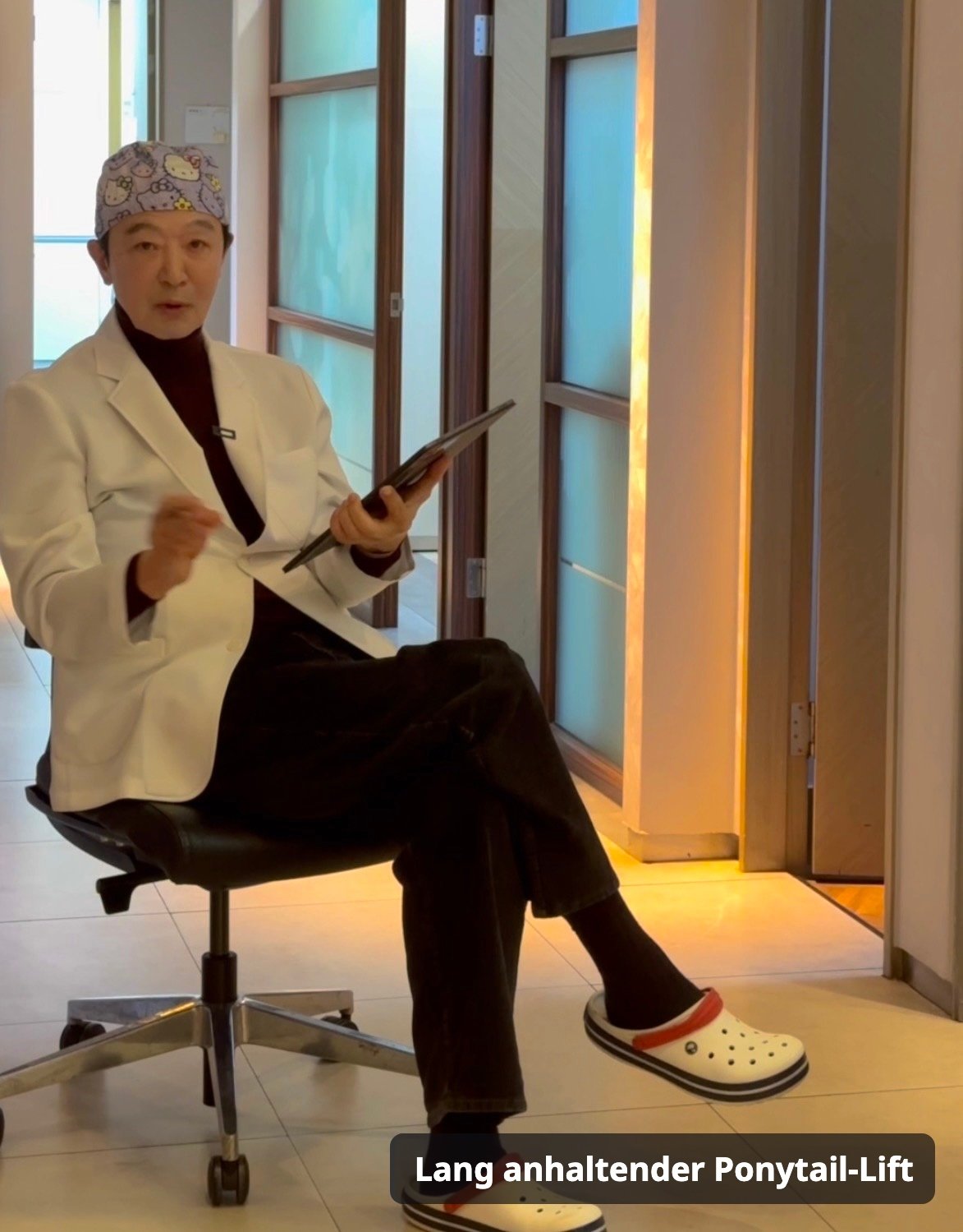 Dr. Kim Hyun-chul erklärt den Ponytail-Lift